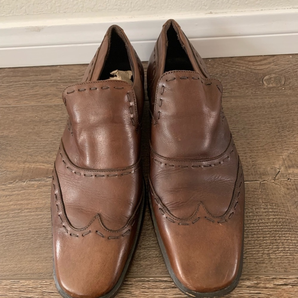 Shoes - Picture 5 of 8